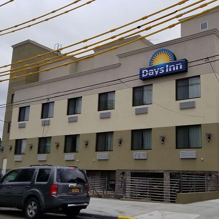 Days Inn By Wyndham Brooklyn Marine Park New York Extérieur photo