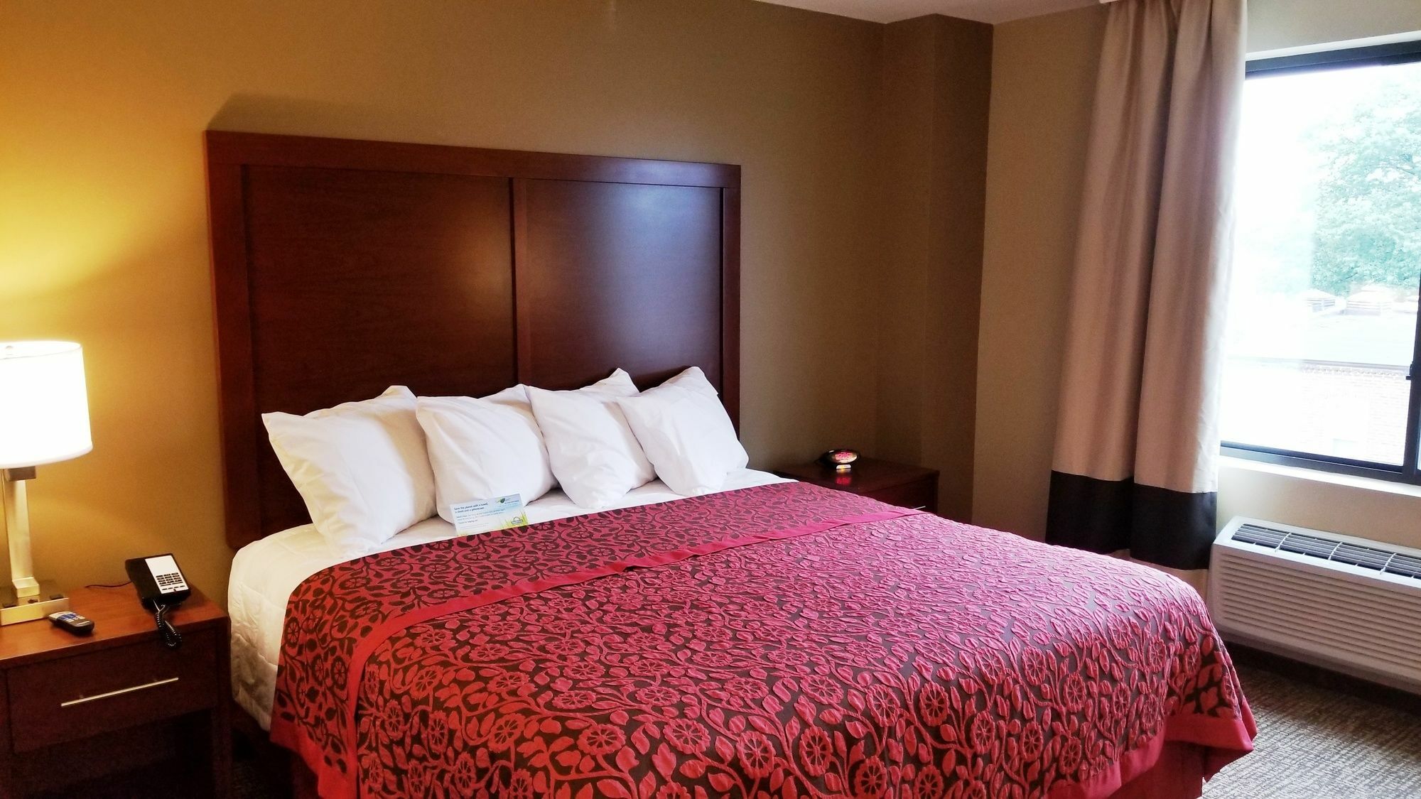Days Inn By Wyndham Brooklyn Marine Park New York Extérieur photo